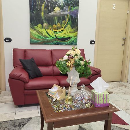 Rainbow Sweet Rooms Валмонтоне Екстериор снимка