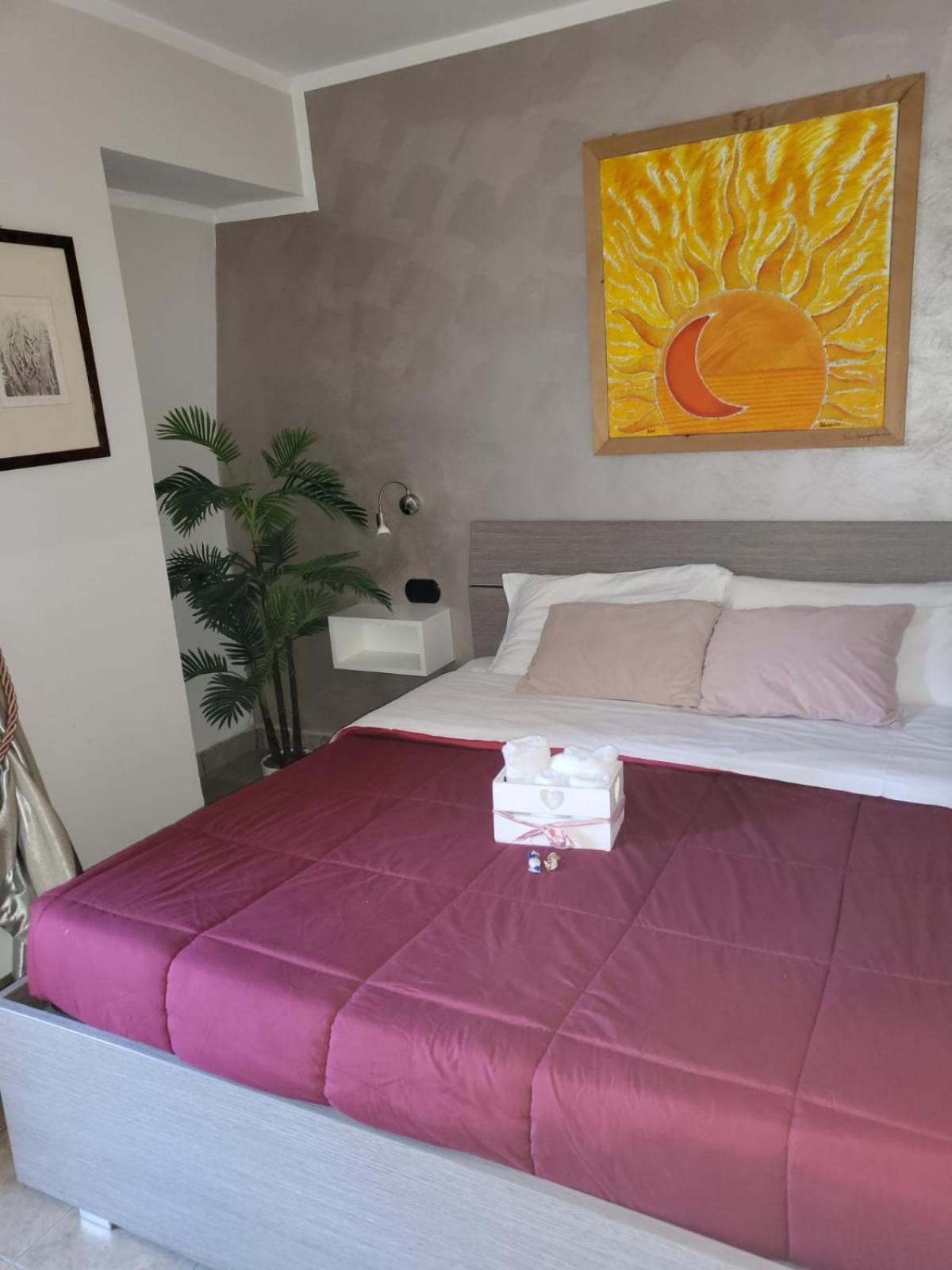 Rainbow Sweet Rooms Валмонтоне Екстериор снимка